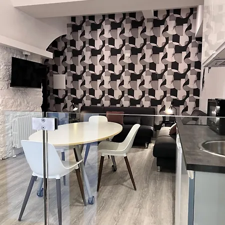 Diaz Apartmanhotel Como