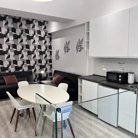 Diaz Apartmanhotel Como