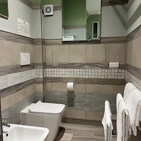 Diaz Aparthotel 4*