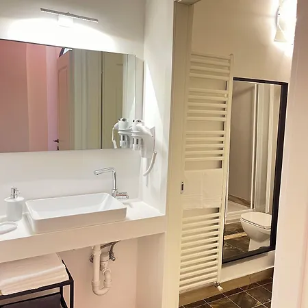 Diaz Aparthotel 4*