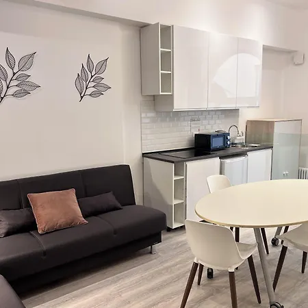 Diaz Aparthotel Côme
