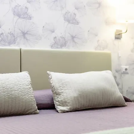 Diaz Apartmanhotel Como